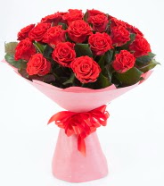 12 adet kırmızı gül buketi  Yozgat çiçek siparişi sitesi 