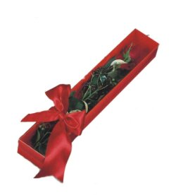  Yozgat çiçek online çiçek siparişi  tek kutu gül sade ve sik 