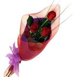 Çiçek satisi buket içende 3 gül çiçegi  Yozgat online çiçek gönderme sipariş 