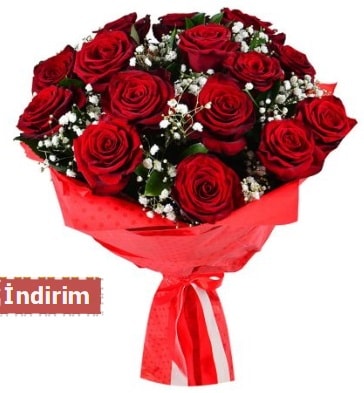 12 Adet kırmızı aşk gülleri  Yozgat çiçek satışı 
